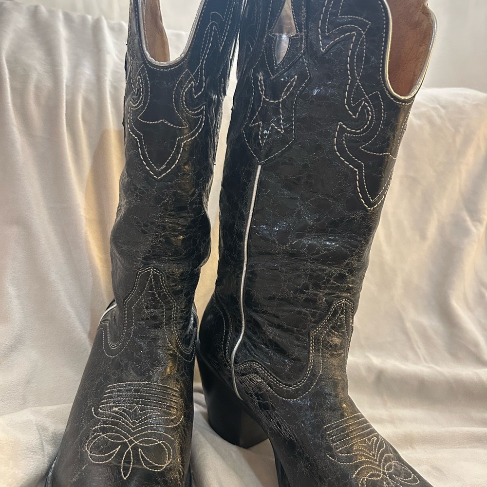 J.B. Dillon Cowboy Boots Women’s 7.5 with Silver Accents